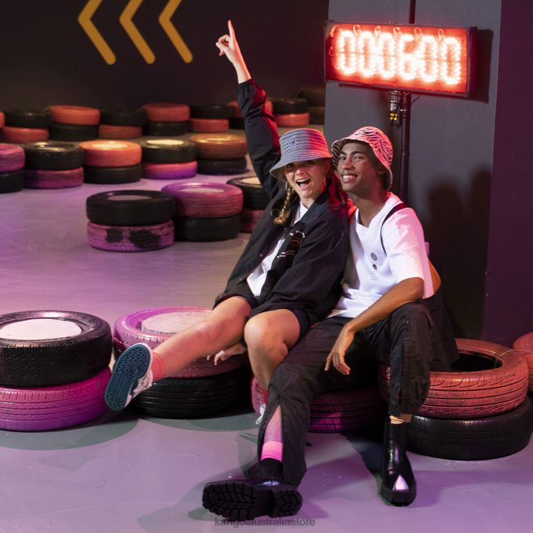 Unisex Clothing Black Kangol Out of this World Jacket V0X8T1202